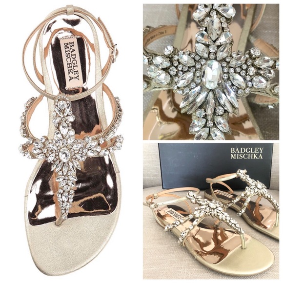 Badgley Mischka Shoes - NEW🌟Badgley Mischka Hampden Embelished Sandal